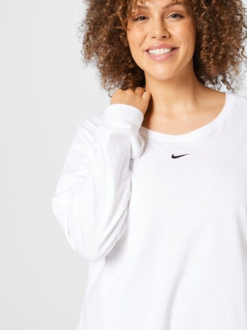 Maglietta di Nike Sportswear in bianco