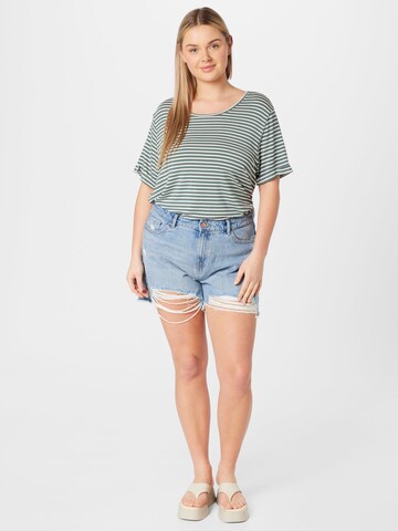 ONLY Curve Regular Shorts 'PACY' in Blau