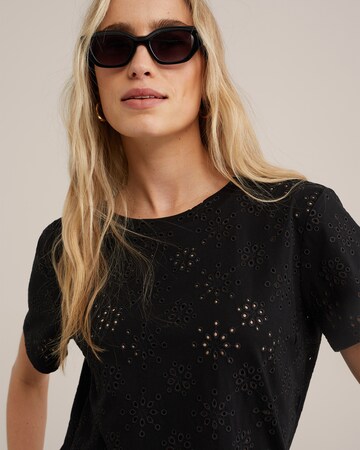 T-shirt WE Fashion en noir