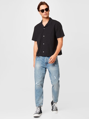 WEEKDAY Regular fit Button Up Shirt 'Charlie' in Black