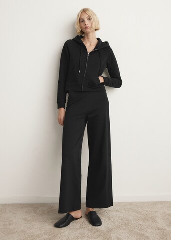 MANGO Zip-Up Hoodie 'Nori' in Black