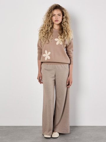 Apricot Pullover in Braun