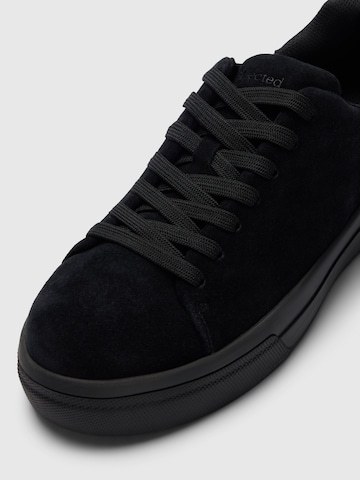 SELECTED Sneaker in Schwarz