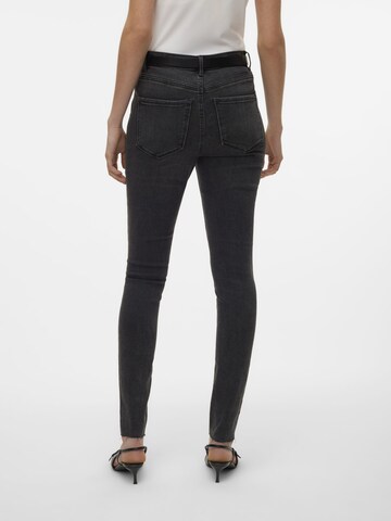 VERO MODA Slim fit Jeans 'SOPHIA' in Black
