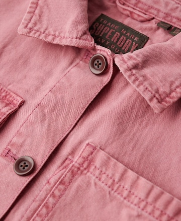 Veste mi-saison 'Chore' Superdry en rose