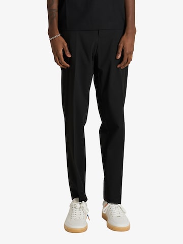 SSEINSE Regular Pleated Pants in Black: front