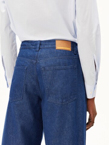 ARMEDANGELS Wide leg Jeans 'ASTRAEAAS' in Blauw
