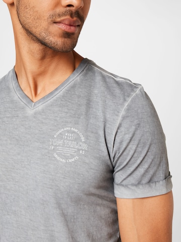 TOM TAILOR T-Shirt in Grau