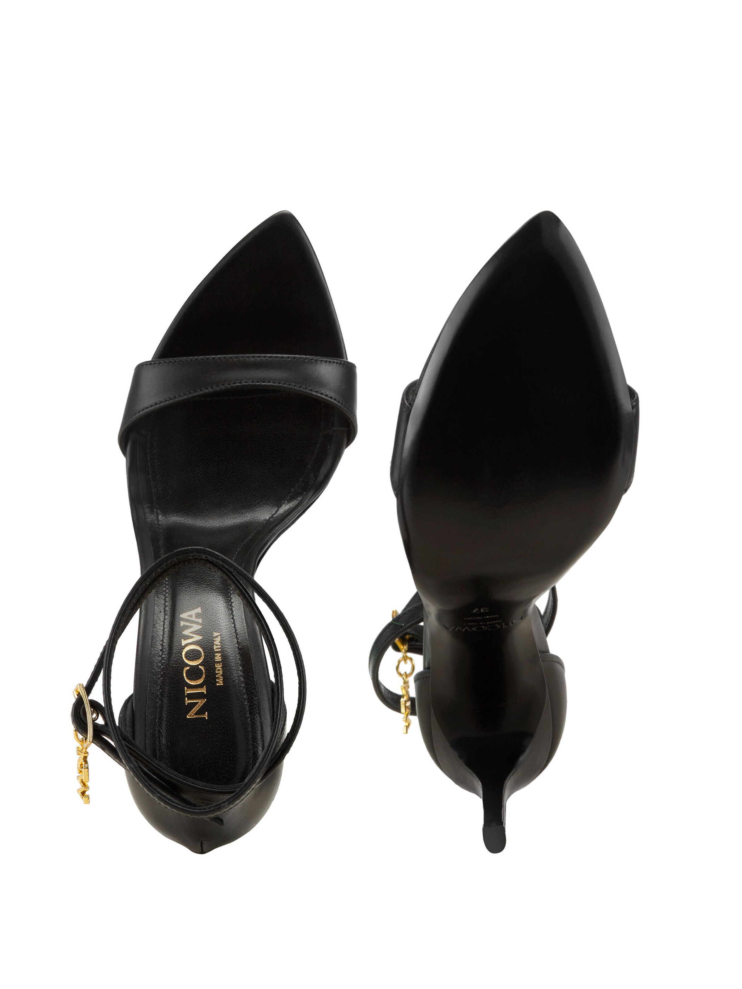 Nicowa Strap Sandals in Black