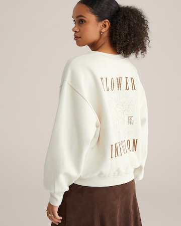 WE Fashion Sweatshirt in White