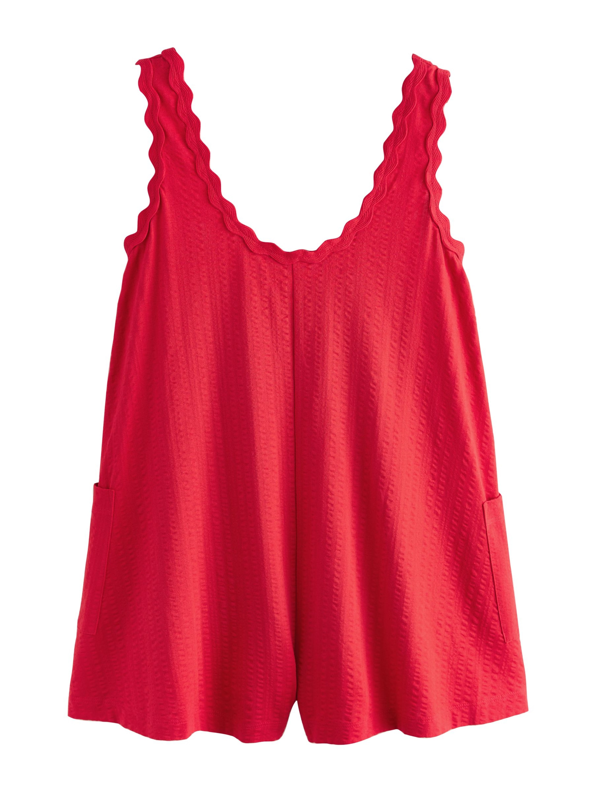 Next Combinaison en rouge, Vue avec produit