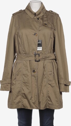 Betty Barclay Jacket & Coat in XXXL in Brown: front
