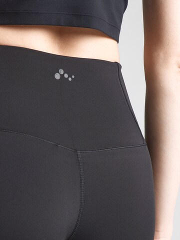 ONLY PLAY Skinny Spodnie sportowe 'ONPJAM-2-MINA' w kolorze czarny