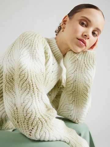 PIECES - Pullover 'FNUG' em verde