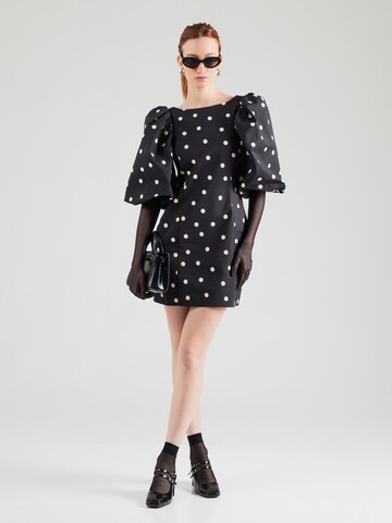 Robe & Other Stories en noir