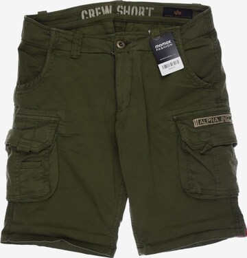 ALPHA INDUSTRIES Shorts in 32 in Green: front