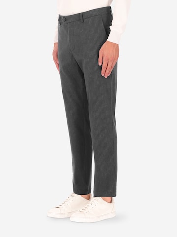 Distretto12 Regular Chino 'Daric' in Grijs