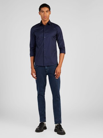 UNITED COLORS OF BENETTON - Slim Fit Camisa em azul