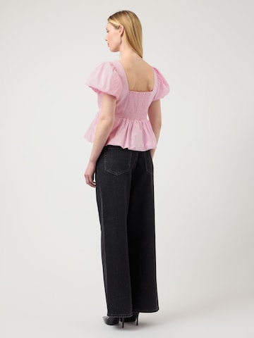 Haut YAS en rose
