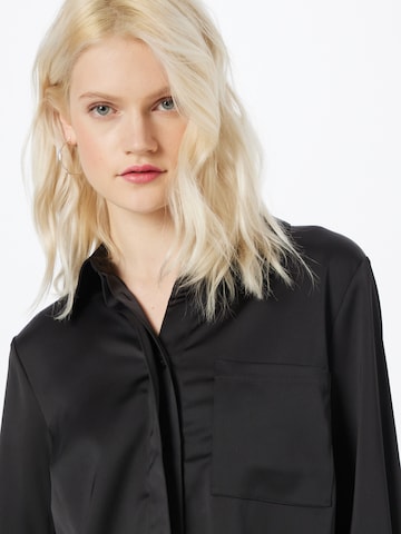 NA-KD Bluse in Schwarz