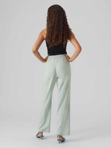 VERO MODA Loose fit Pleated Pants 'Rita' in Green