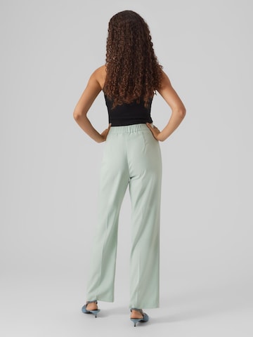 VERO MODA Loosefit Pantalon 'Rita' in Groen