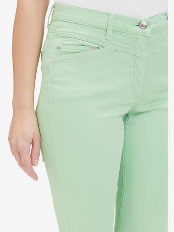 Coupe slim Pantalon Betty Barclay en vert