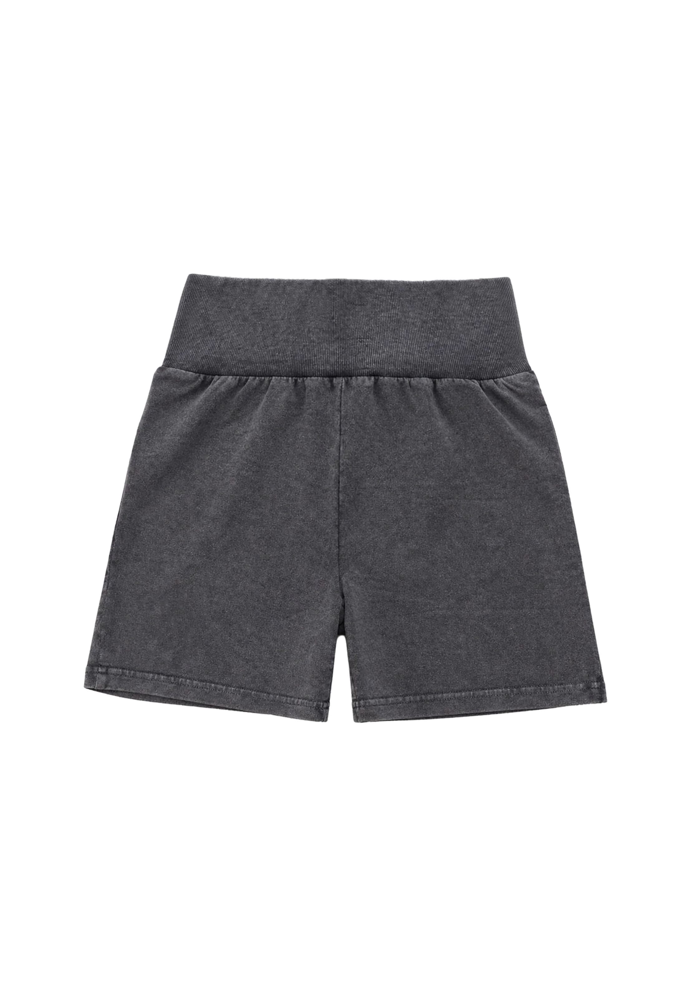 Felicious Regular Trousers in Black