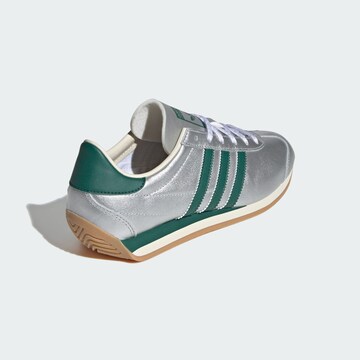 ADIDAS ORIGINALS Sneaker 'Country' in Silber