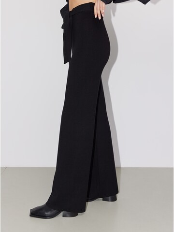 LeGer by Lena Gercke Loosefit Hose 'Talea' in Schwarz