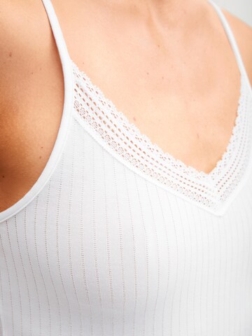 Maglietta intima 'Etude Ajours' di CALIDA in bianco