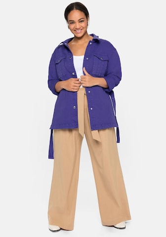 SHEEGO Between-Season Jacket in Purple: front