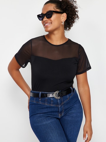 Trendyol Curve Μπλουζάκι σε μαύρο: μπροστά