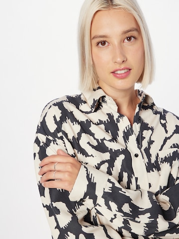 The Wolf Gang Blouse 'Indiana' in Zwart