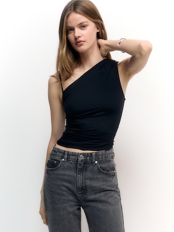 Pull&Bear Top in Schwarz: predná strana