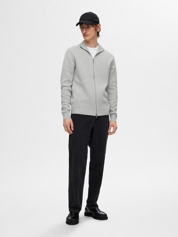 SELECTED HOMME Gebreid vest 'Dane' in Grijs
