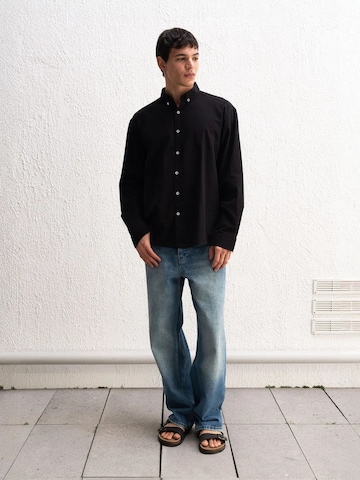 Fit confort T-Shirt 'Hemden' Giesto en noir