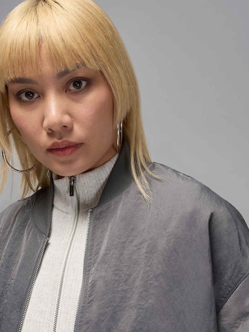 Jordan Kurtka przejściowa 'FLT RENEGADE' w kolorze szary