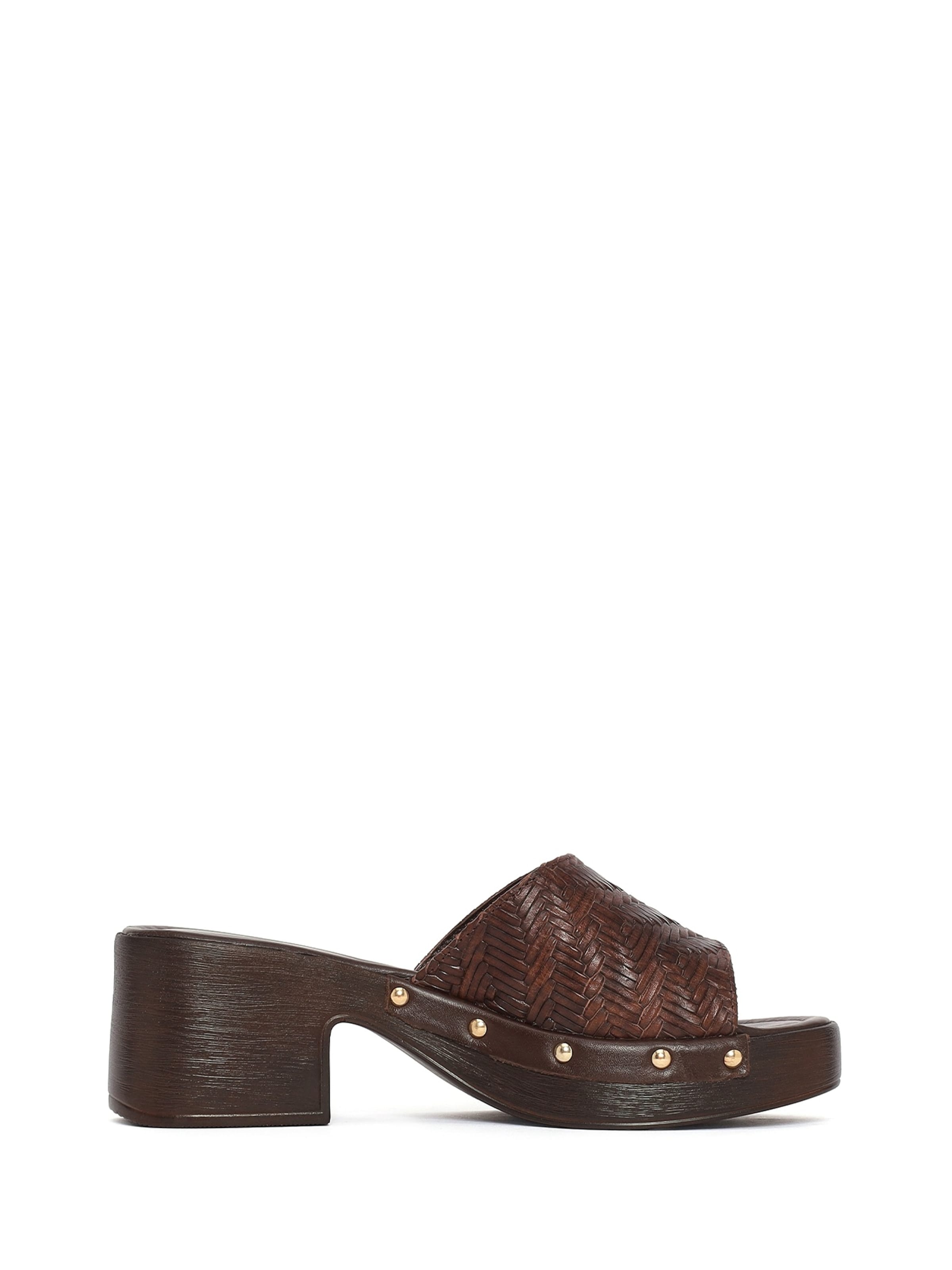 Derimod - Zapatos abiertos en marrón