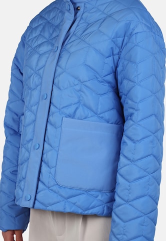 Fuchs Schmitt Between-Season Jacket in Blue