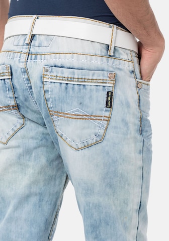 CIPO & BAXX Regular Jeans in Blau