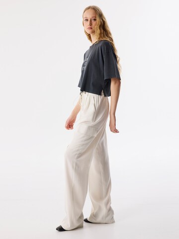 Twist Shirt in Grijs