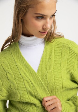 MYMO Knit Cardigan in Green