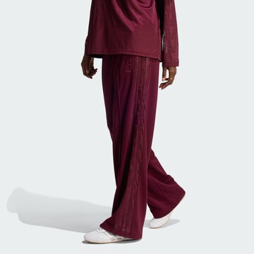 Loosefit Pantaloni sportivi 'Firebird' di ADIDAS ORIGINALS in rosso