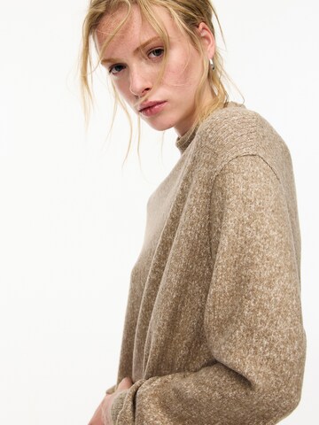 Pull&Bear Pulóver - bézs