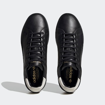 ADIDAS ORIGINALS Rövid szárú sportcipők 'Stan Smith Recon' - fekete