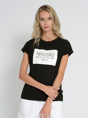 NASSAU Beach Club T-Shirt in Schwarz: Vorderseite
