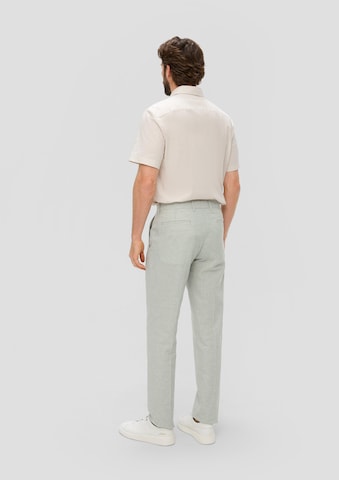 Coupe slim Pantalon à plis s.Oliver BLACK LABEL en vert : derrière