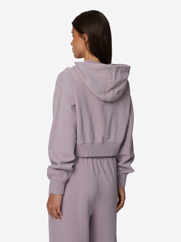 Good For Nothing Sweatvest in Lila