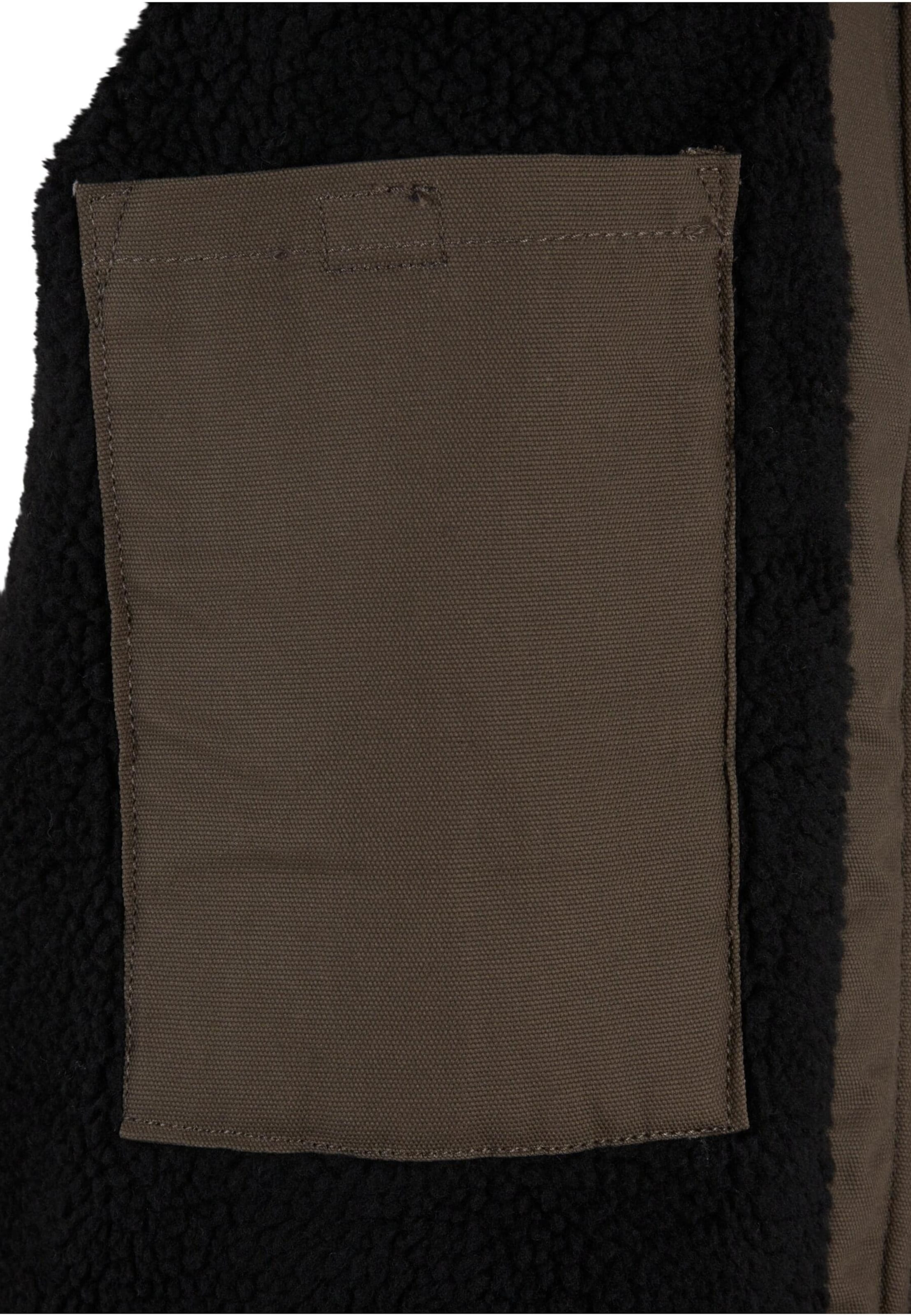 Brandit Преходно яке 'Essential' в зелено